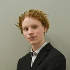 egor.khaykichev@habita.com