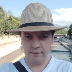 Роман Абрамов