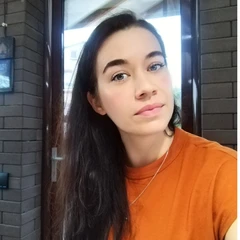 Alena Voronchuk 