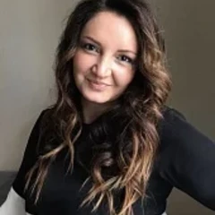 Эльмира Соблирова