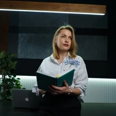 Елена Кузьмичева
