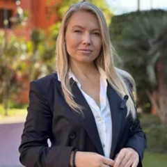 Марьяна Сабурова