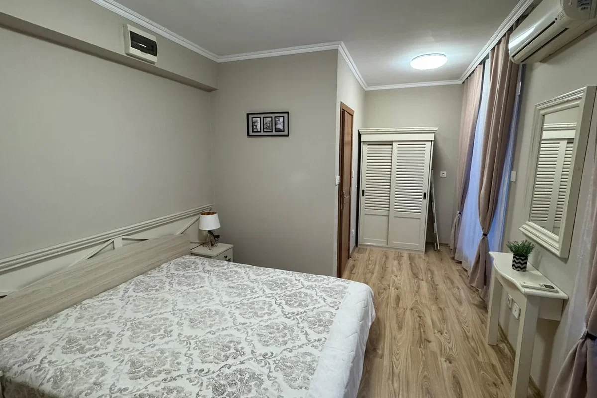 dormitorio en un piso en Bulgaria