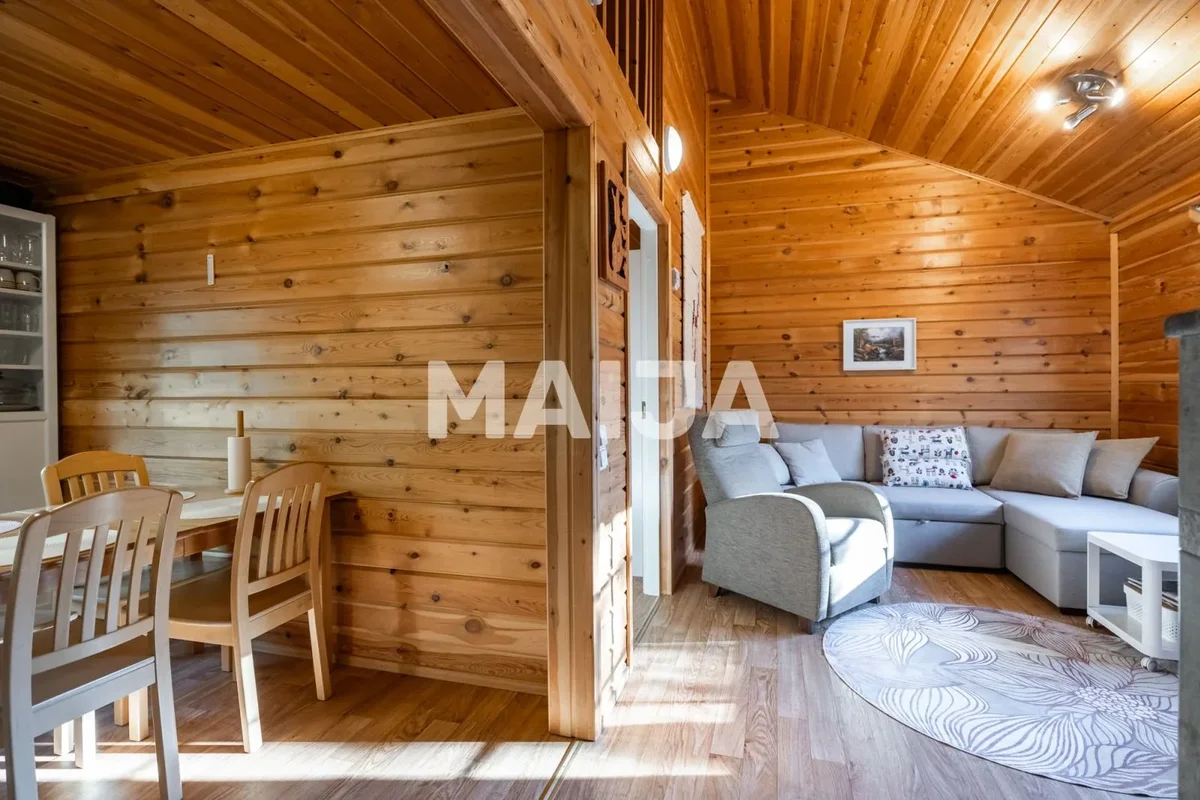 large cottage in Finland