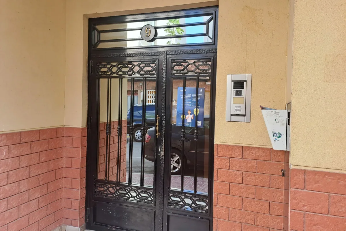 Wejście do domu w Torrevieja, Hiszpania