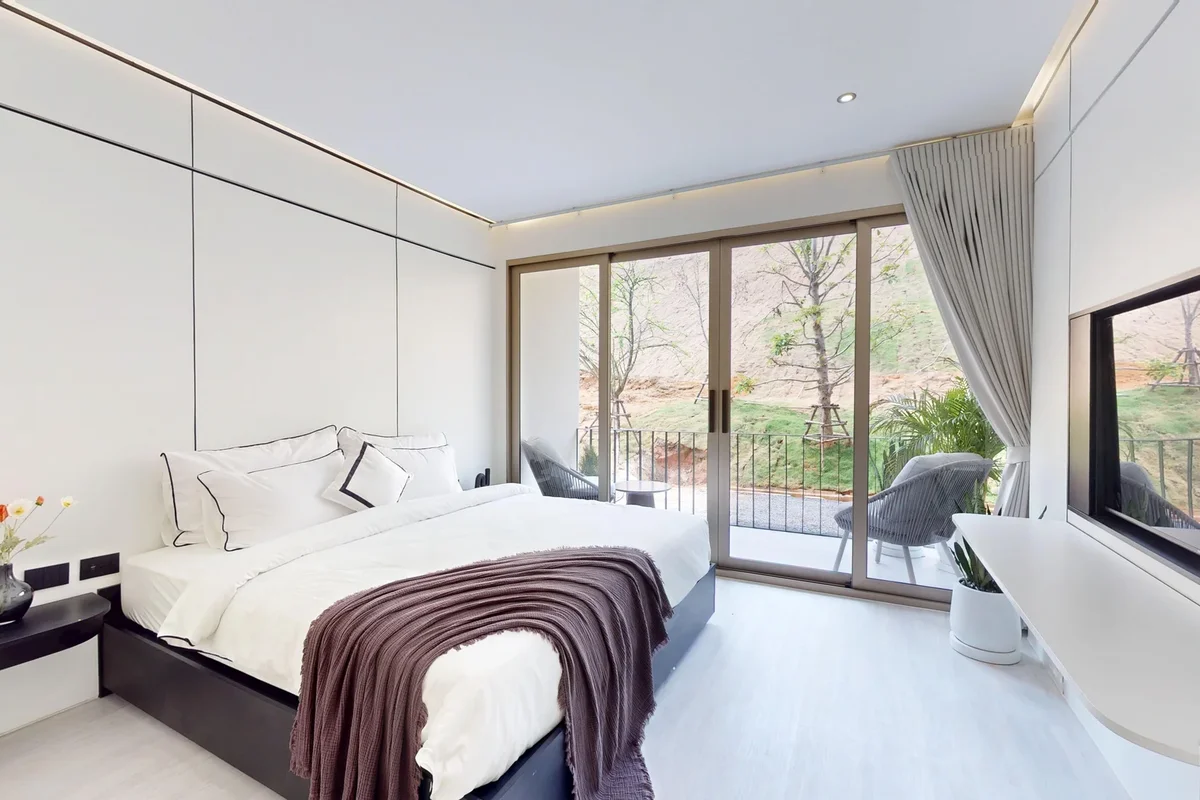 light-coloured bedroom