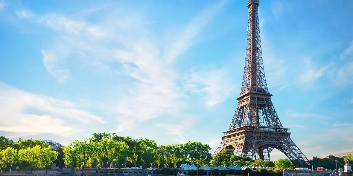 Eiffel Tower view
