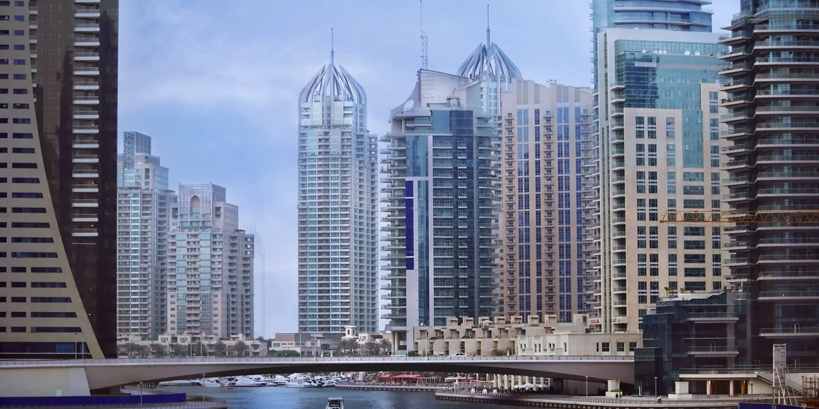 10 Common Myths About Dubai: Living Costs, Taxes, Visas and Rules