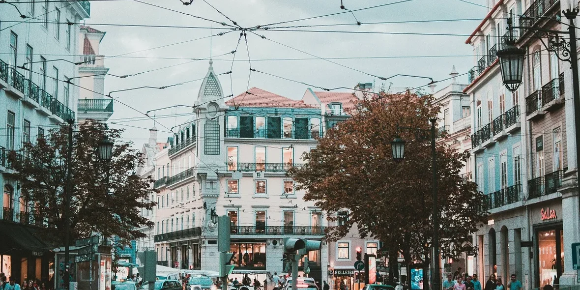 Buy an apartment in Portugal