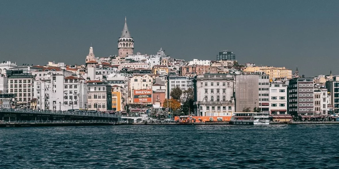 «Трешка» с видом на море за €31,000. Сделали подборку недорогих квартир в Турции 2021