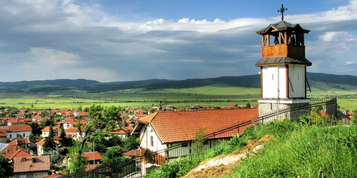 Переезд в Болгарию: плюсы и минусы жизни в стране роз