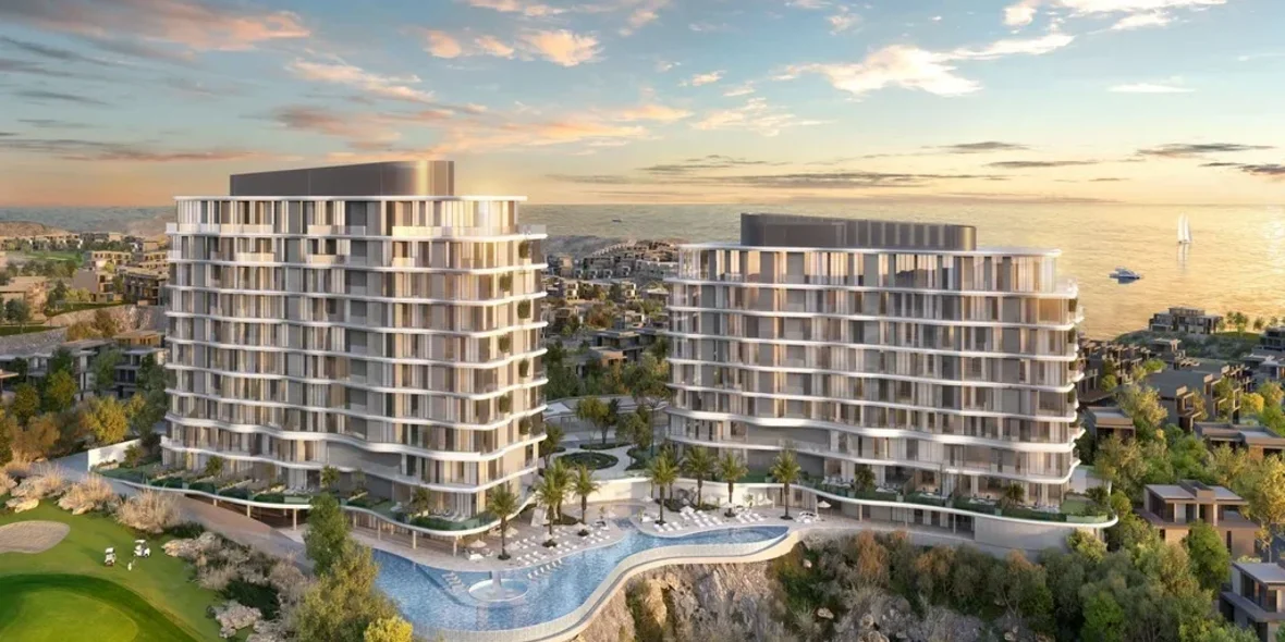 Жилье в скалах и из камня: обзор необычных объектов по всему миру