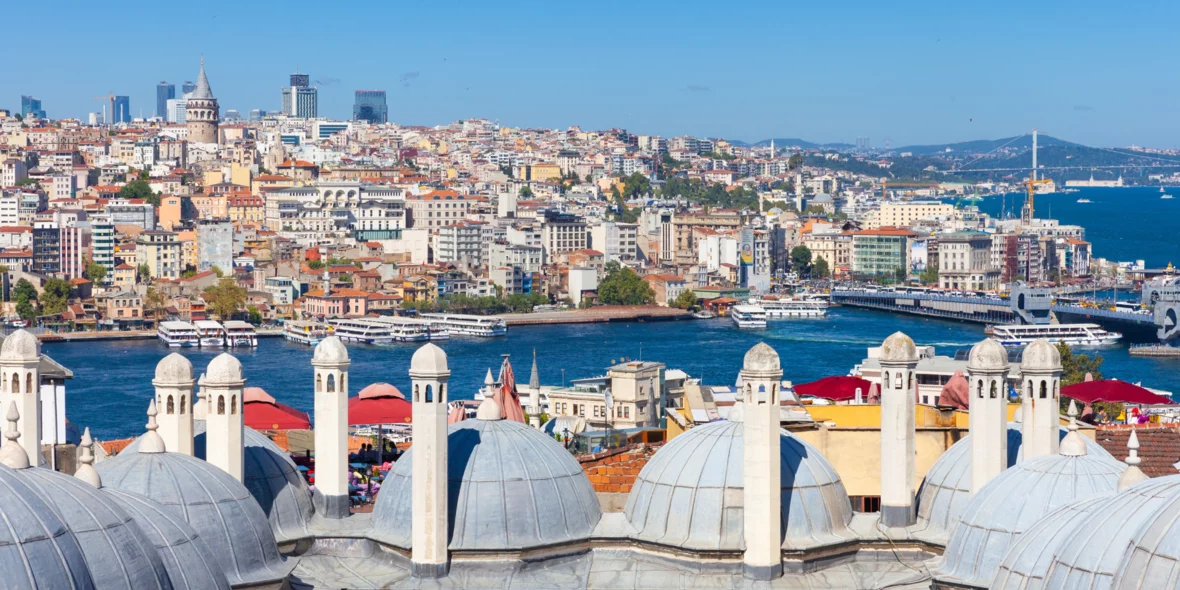 In Turkey, it is proposed to forbid foreigners to buy real estate. Why and when?