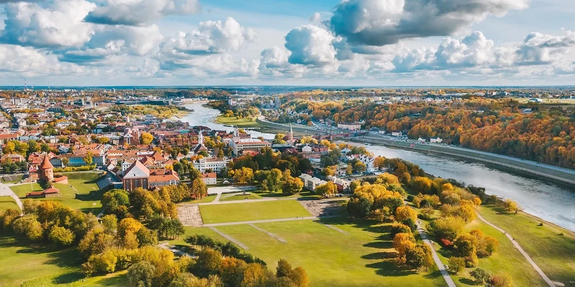 What is the choice of housing in Lithuania at the price of an apartment in Minsk? 2020