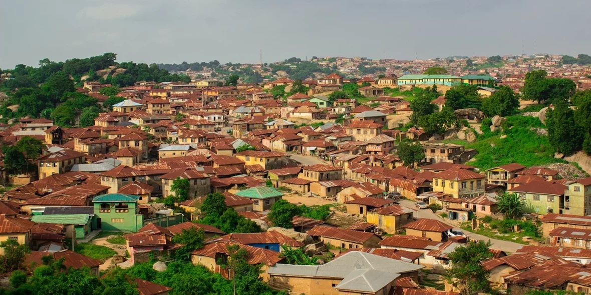 «It will be difficult for a foreign investor to buy land here, but the profit can be colossal». Can Nigeria real estate market be opening in next year? 2021