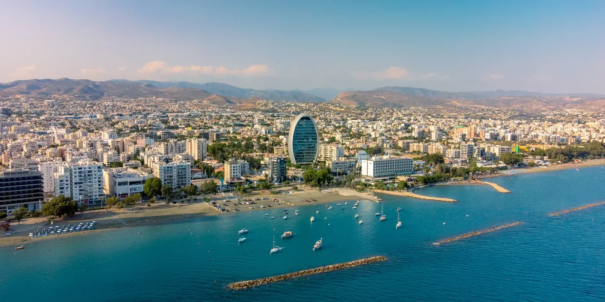 ПМЖ Кипра за инвестиции: все способы получения и требования