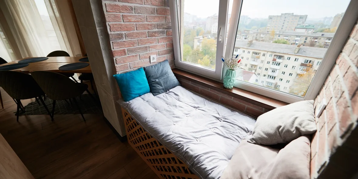 Loggia: What is It, and How is It Different From a Balcony?