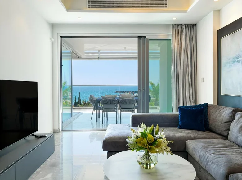 Apartamento 2 habitaciones 120 m² Koinoteta Parekklesias, Chipre