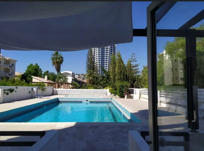 4 bedroom apartment 163 m² Limassol District, Cyprus