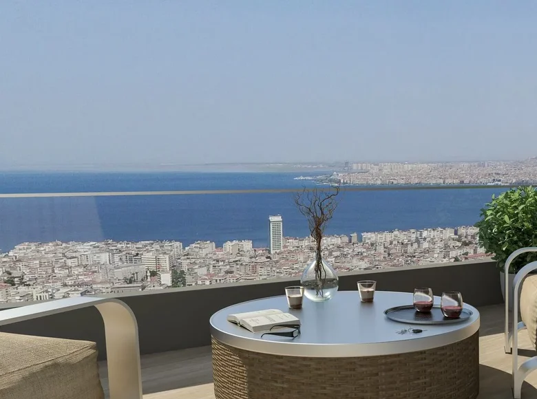Квартира 5 комнат 233 м² Konak, Турция