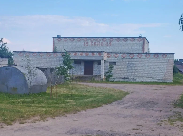 Commercial property 622 m² in Karaliova, Belarus