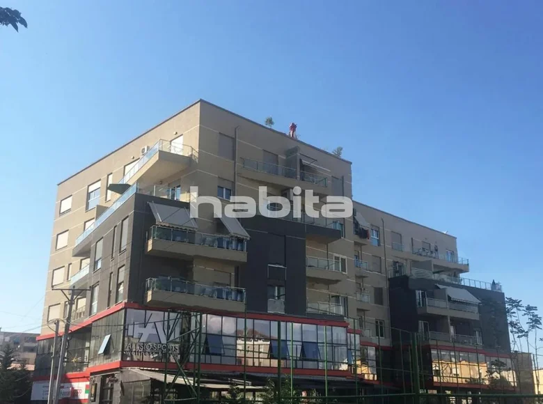Manufacture 552 m² in Tirana Municipality, Albania