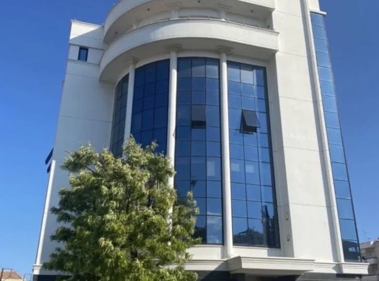 Офис 250 м² в Лимассоле, Кипр