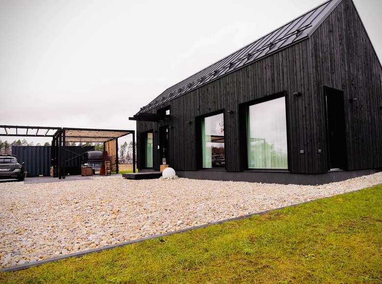 Dom 3 pokoi 82 m² Sunupes, Łotwa