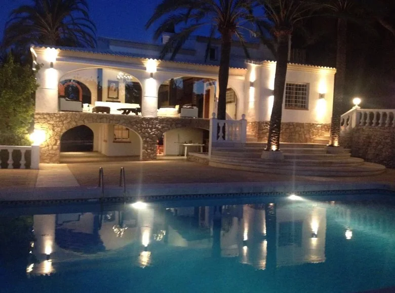 Villa 10 habitaciones 366 m² Javea, Španjolska