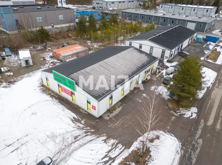 Zakład produkcyjny 599 m² Nokia, Finlandia