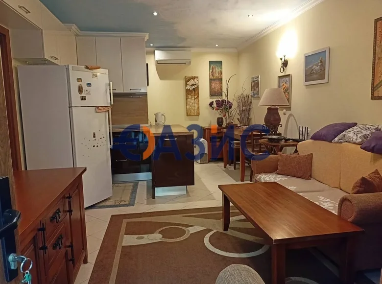 Квартира 3 комнаты 94 м² Созопол, Болгария
