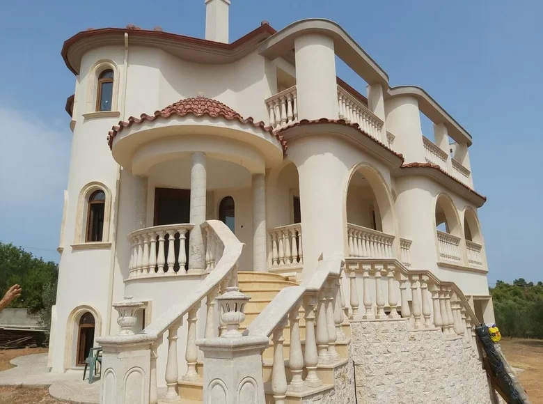 Villa de 7 dormitorios 400 m² Metamorfosi, Grecia