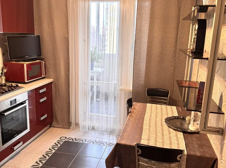 Wohnung 2 zimmer 56 m² Baryssau, Belarus