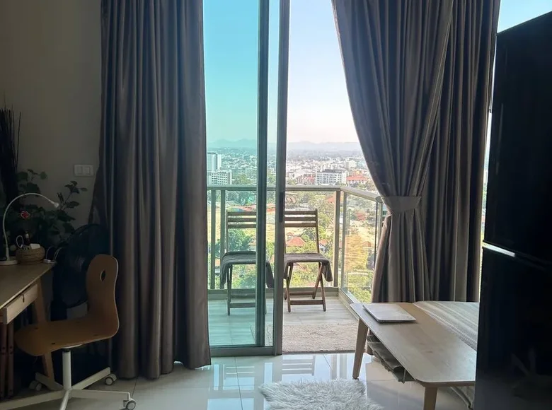 Condo 24 m² Na Kluea, Thailand