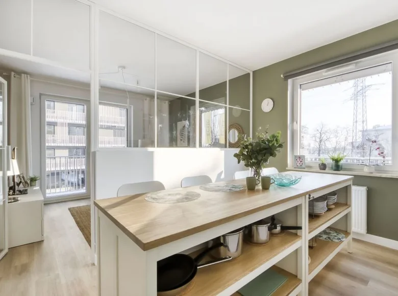 3 room apartment 60 m² in Warsaw, Poland