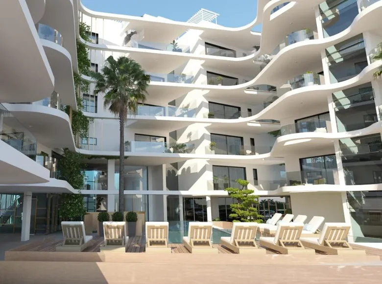 Office 169 m² in Larnaca, Cyprus