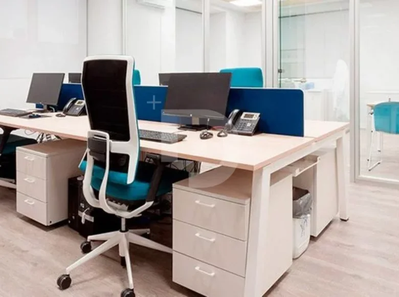 Bureau 130 m² à Helechosa de los Montes, Espagne