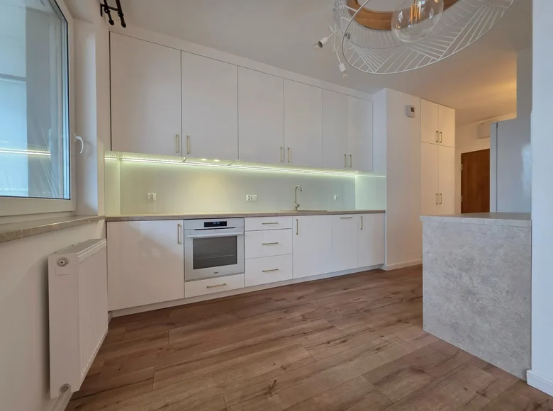 Квартира 2 комнаты 53 м² в Марках, Польша