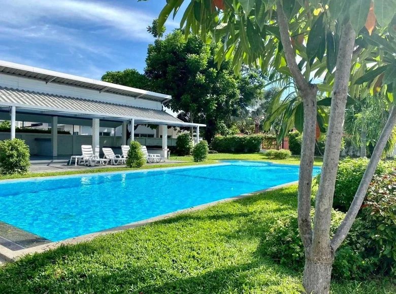 Willa 3 pokoi 75 m² Huai Yai, Tajlandia