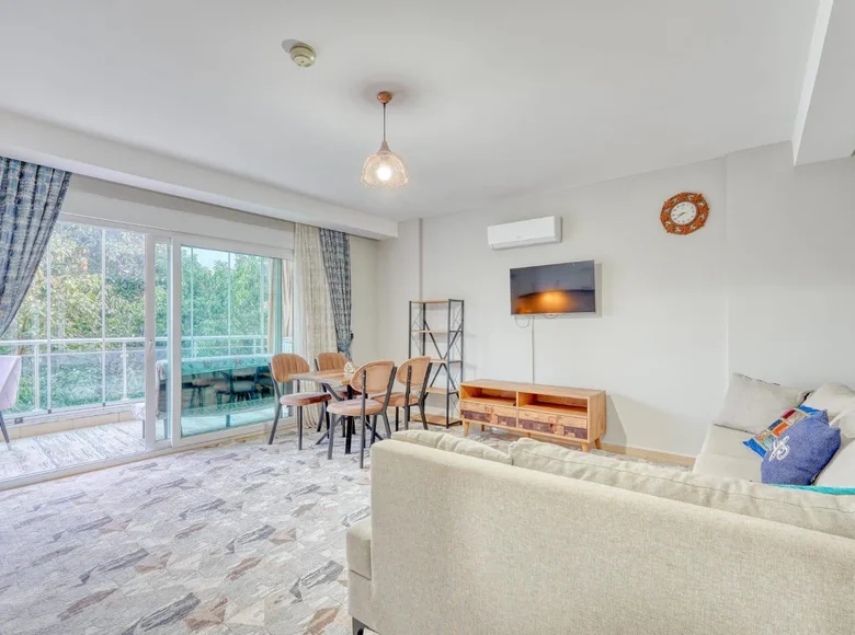 Mieszkanie 2 pokoi 80 m² Kestel, Turcja