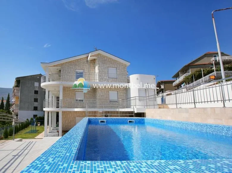 Dom 5 pokojów 400 m² Igalo, Czarnogóra