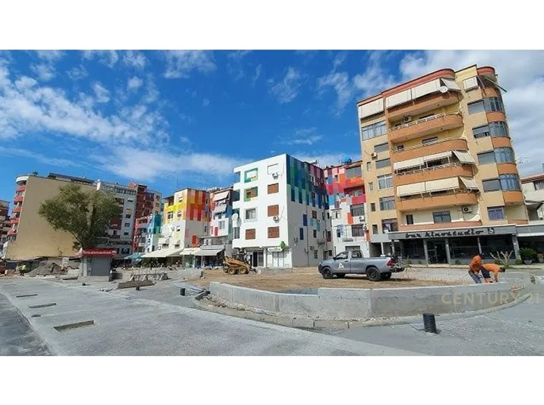1 bedroom apartment 70 m² Tirana Municipality, Albania