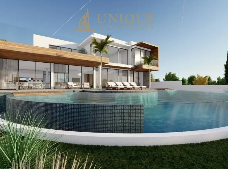 4-Schlafzimmer-Villa 600 m² Peyia, Zypern