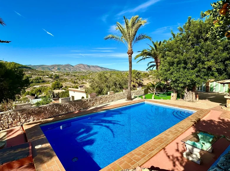 Dom 6 pokojów  Calp, Hiszpania