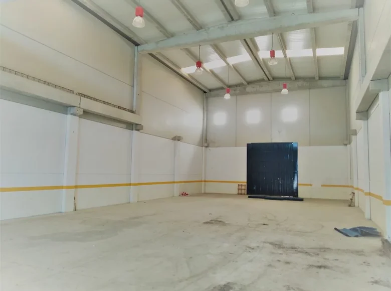 Magazyn 517 m² Alicante, Hiszpania