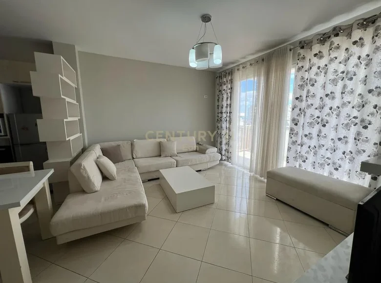 2+1+2 Apartment for Rent in Durres! Eon113797