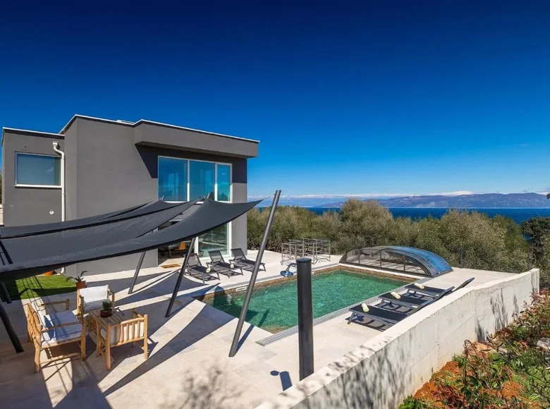 4 bedroom house 200 m² Grad Labin, Croatia