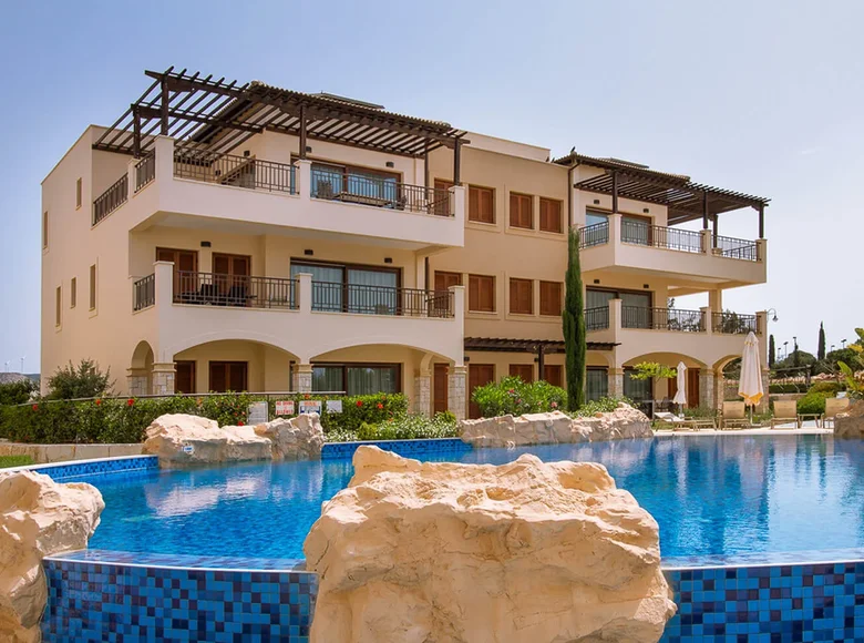 Apartamento 2 habitaciones 140 m² Kamares, Chipre