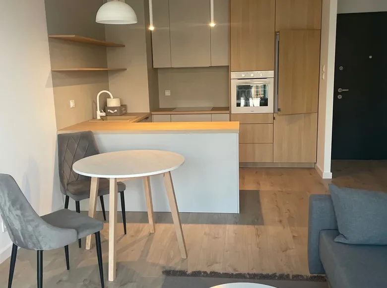 Квартира 2 комнаты 40 м² в Варшаве, Польша