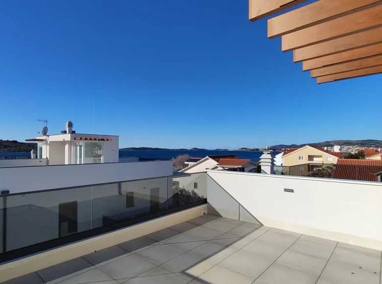 Apartment 236 m² Srima, Croatia